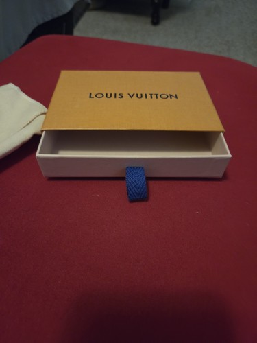 Louis vuitton empty gift box - louis,