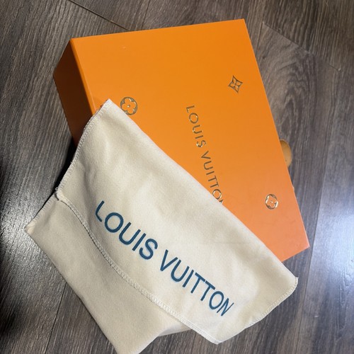 Authentic louis vuitton - authentic, empty