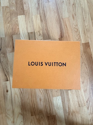 Authentic louis vuitton - louis, lv