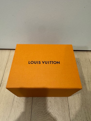 Authentic louis vuitton - authentic,
