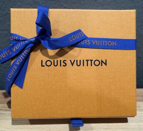 Authentic louis vuitton - louis, drawer